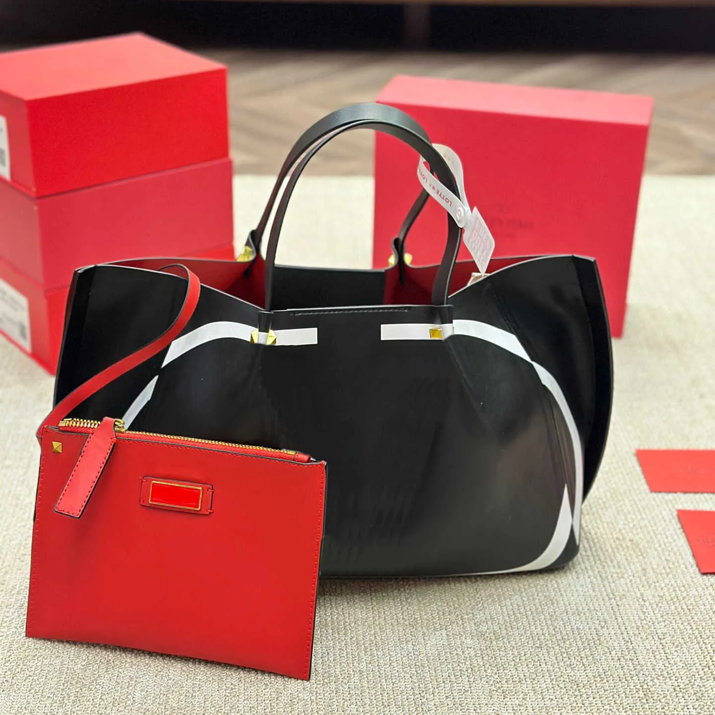V tweed designer tygväska kvinnor luxurys väska resväskor sockerrör tyga lyxiga vävda läderväska plånböcker handväska med påse 230615