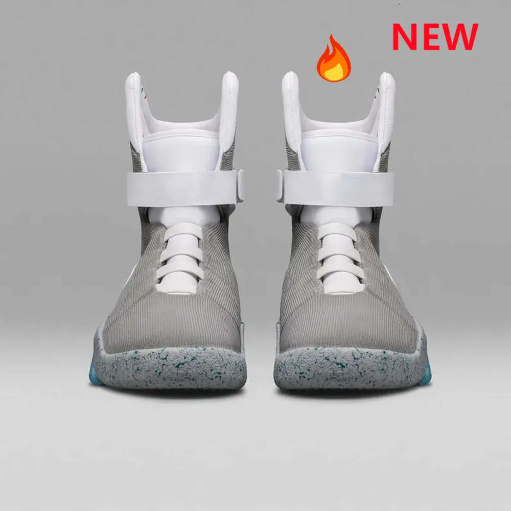 أعلى إلى المستقبلات الأوتوماتيكية Air Mag Sneakers Marty McFly LED مرة أخرى إلى التوهج المستقبلي في Gray McFlys حجم 39-48