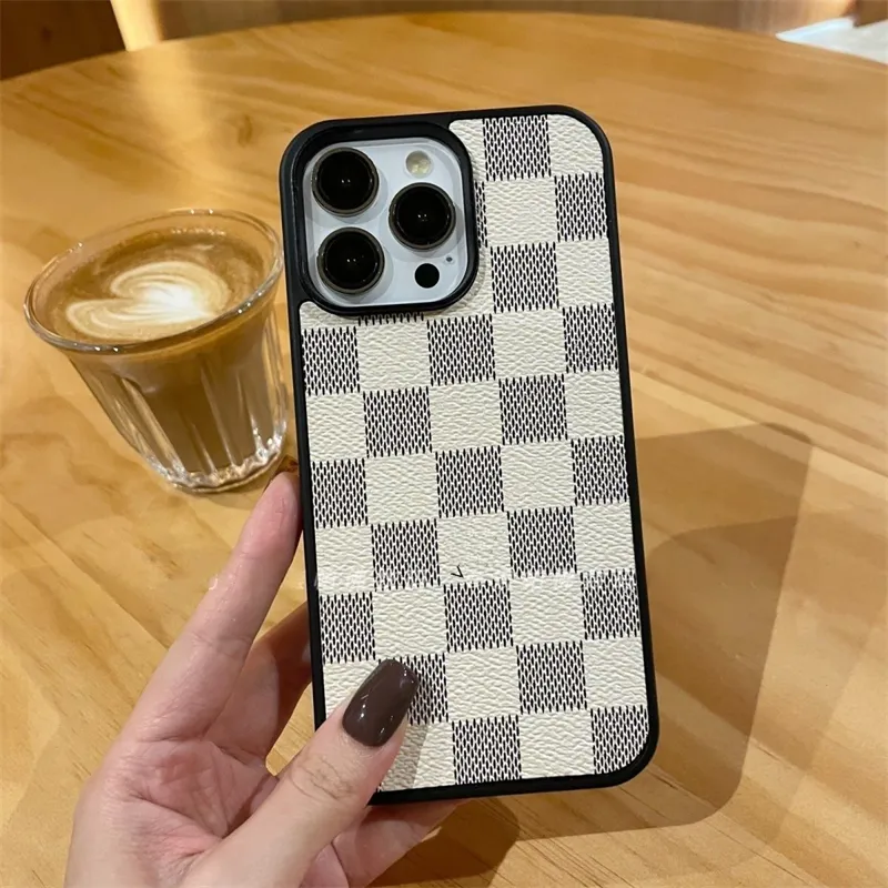 Fashion Grid Phone Case Designer For IPhone 15 Pro Max 14 13 12 11 Xr Luxury Couple Phone Shell Cover