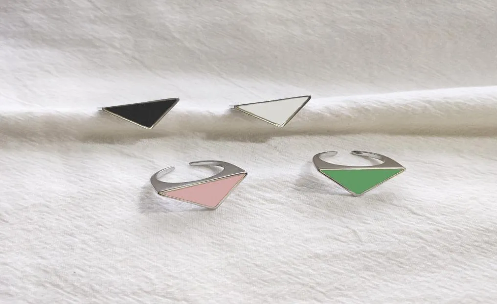 Anneaux d'ouverture Triangle inversé noir blanc vert rose lettre p en laiton pour femmes bijoux de mode 4579048