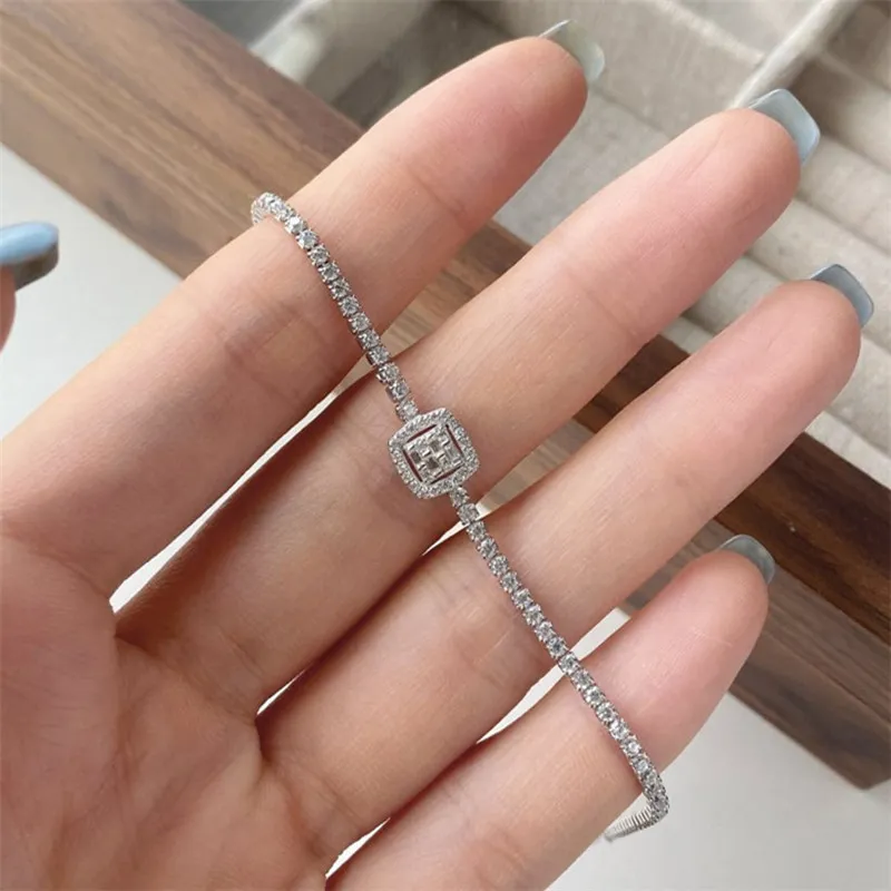 Charm S925 Sterling Gümüş Square Tenis Tasarımcı Bilezik Kadın Buzlu 5A Kübik Zirkonya Kadınlar Elmas Düğün Bilezikleri Gelin Lüks Takı Hediye Kutusu