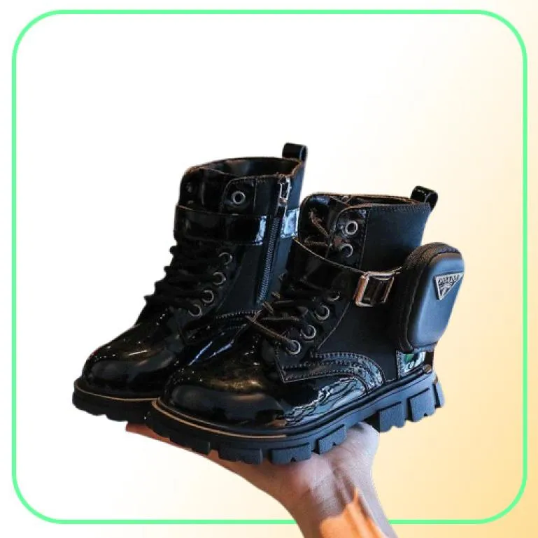 Botlar kızlar 2021 Sonbahar Moda Siyah İngiliz tarzı ayak bileği PU deri kış ayakkabıları artı Velvet9289159