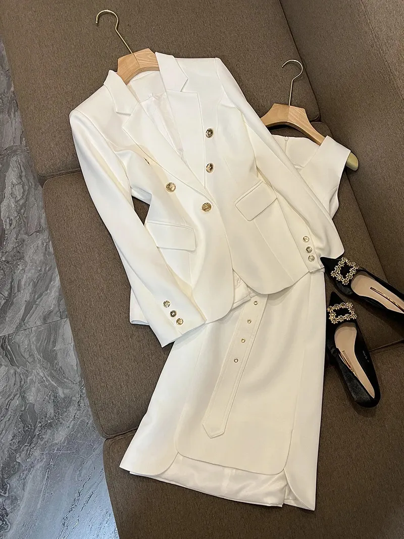 Dwuczęściowa sukienka Kobiety elegancki moda biały garnitur marynarki płaszcz z płaszczem i sukienkę bez rękawów dwupoziomowy zestaw swobodny strój dla damskich ubrania 231016
