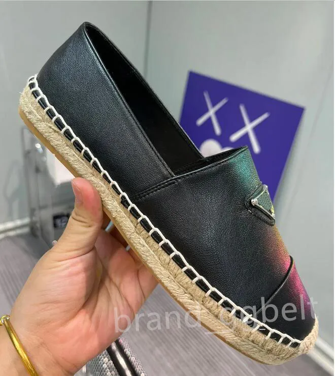 Chaussures habillées de créateurs classiques Printemps et Automne 100% peau de vache Ballerines Chaussures de danse mode femmes noir Chaussure de bateau plate sandale Lady cuir Mocassins paresseux 35-41