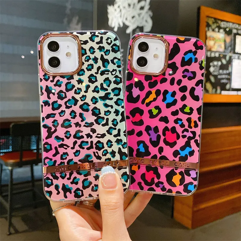 Chic Bright Leopard Telefle Case na iPhone 14 13 12 11 Pro Max Plus XR XS 7 8 PLACKING PEŁNY PEŁNY PROPEKCJA CZĘŚCI