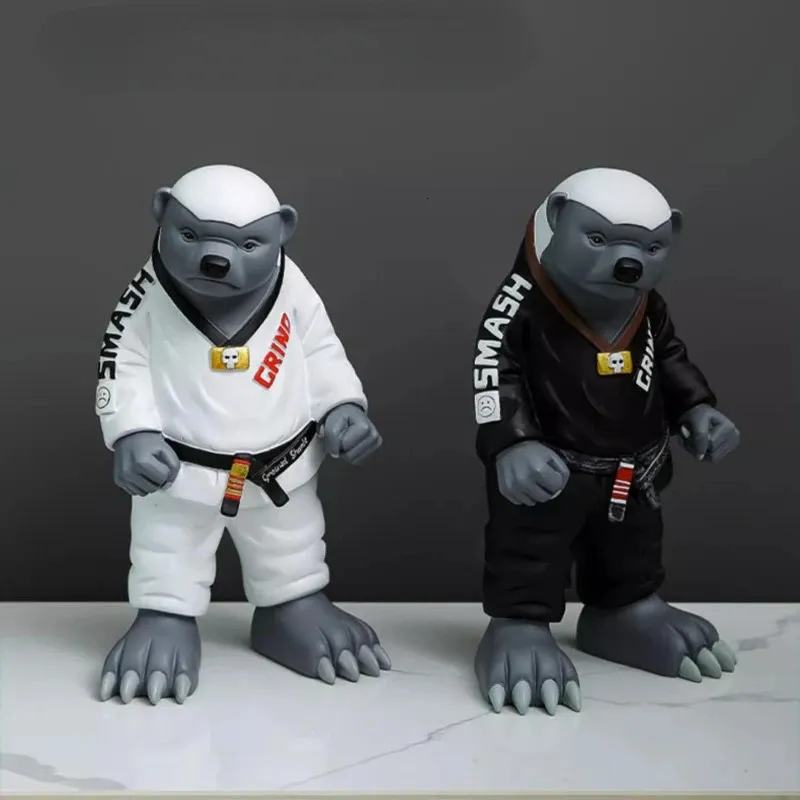 T*A様 Q Honey Badger タンカラー 置物 Creative Honey Badger Statue - Personalized Art Doll, Modern Home