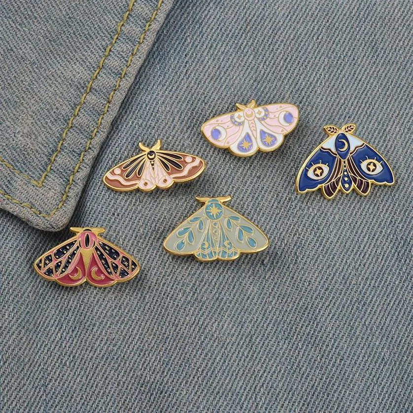 Femmes insectes série vêtements broches papillon papillon modèle goutte d'huile broches en alliage européen lune oeil émail Cowboy sac à dos Badge Jewel268N
