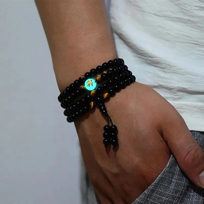 Strand che brilla nel braccialetto della luna scuro Donne uomini amante Drago Black Buddha 108 perle maschi braccialetti luminosi