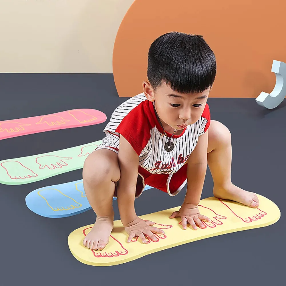 Autres jouets Maternelle SensoryIintegration Formation Équipement de plein air Enfant Jump Capacité Sports Main Foot Synergy Board Mat Jeu Mousse Jouet 231017