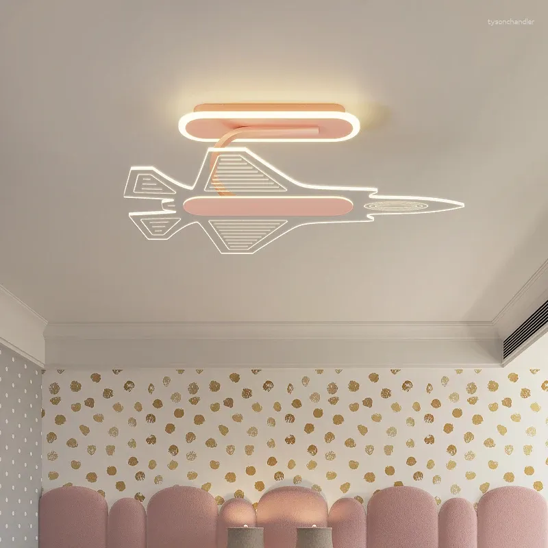 天井照明子供用部屋のライト飛行機の女の子漫画北欧シンプルなモダンな目の保護ベッドルーム