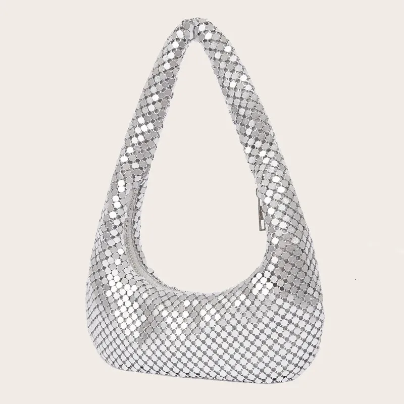 Kvällspåsar Handla Shining Clutch Bag Luxury Designer Purses and Handbag Silver Shoulder Hobo For Wedding Party 231017