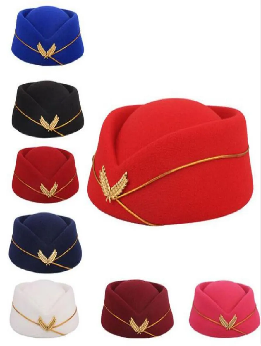 Air Hostesses Beret Hat Wool 펠트베이스 캡 항공사 Stewardess 섹시한 형식 유니폼 모자 캡 액세서리 롤 플레이 Th4548126