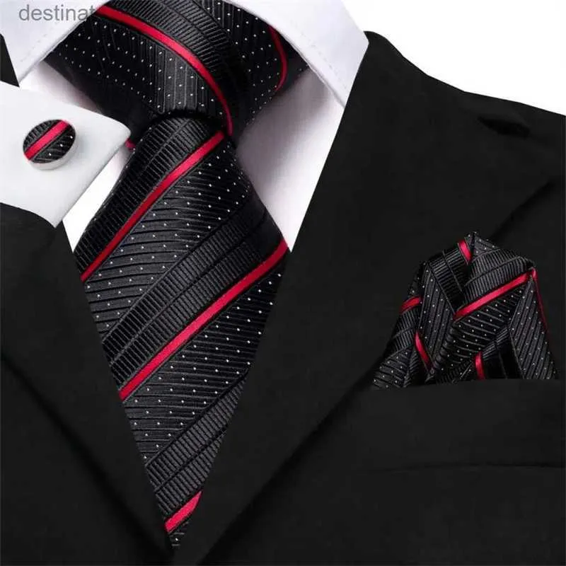 Cravates de cou Cravate de mariage en soie rayée rouge noir pour hommes Handky Cufflink Cadeau Hommes Cravate Fashion Business Party Dropshiping Hi-Tie DesignerL23101