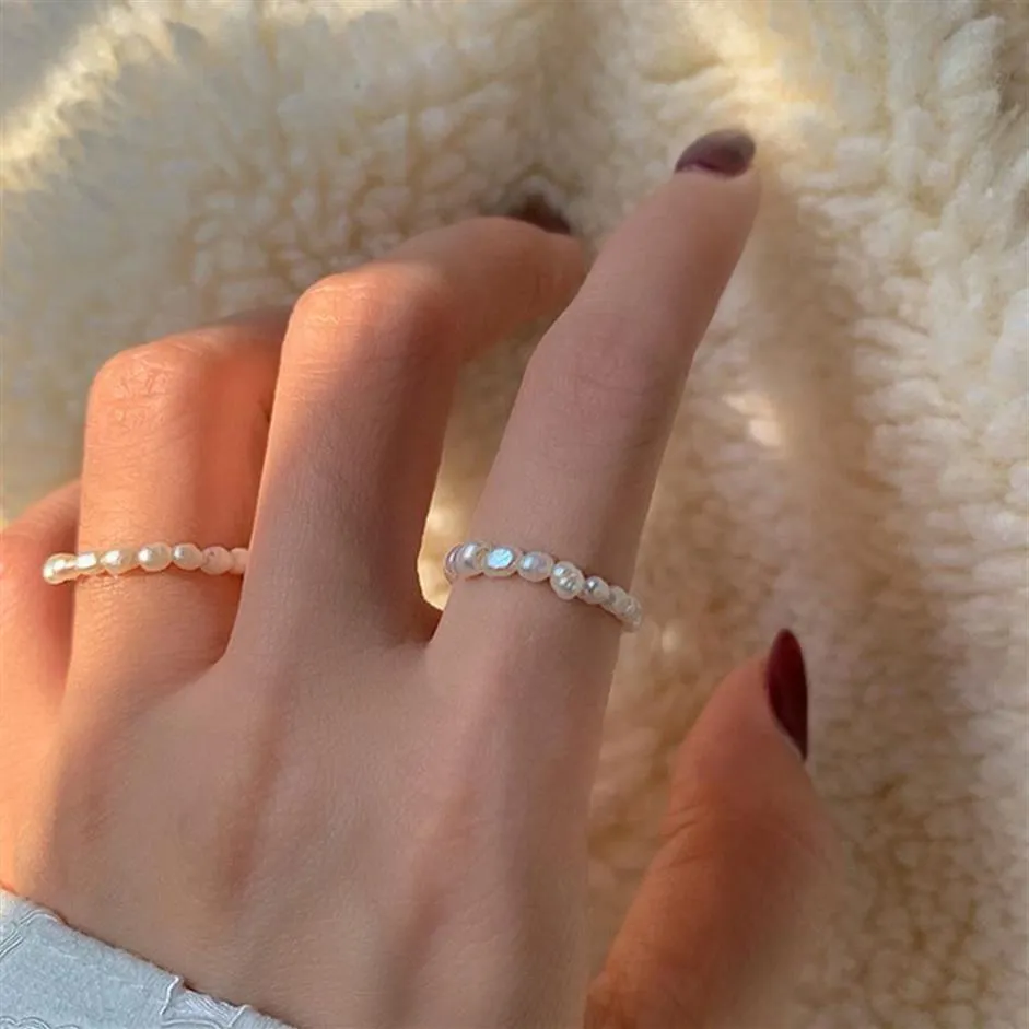 Bonito multi frisado pérola anéis de banda natural de água doce jóias geométricas para mulheres círculo contínuo minimalista ring232n