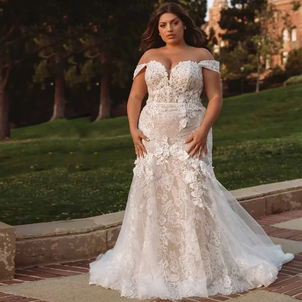 Plus Size Bridal Gowns - Violet - Rachel Elizabeth Bridal