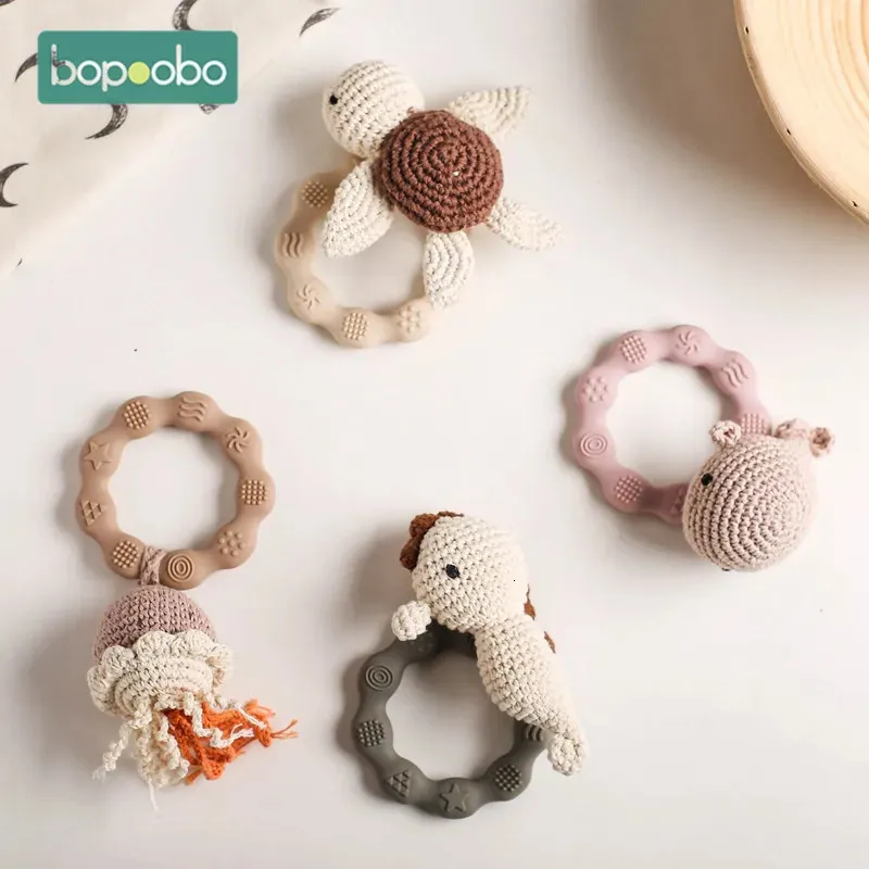Mobiles 1pc Babies Crochet Rattles Marine Animal Rattle Toy Silicone Ring Baby Teether Rodent Infant Gym Mobile born Toys 231017