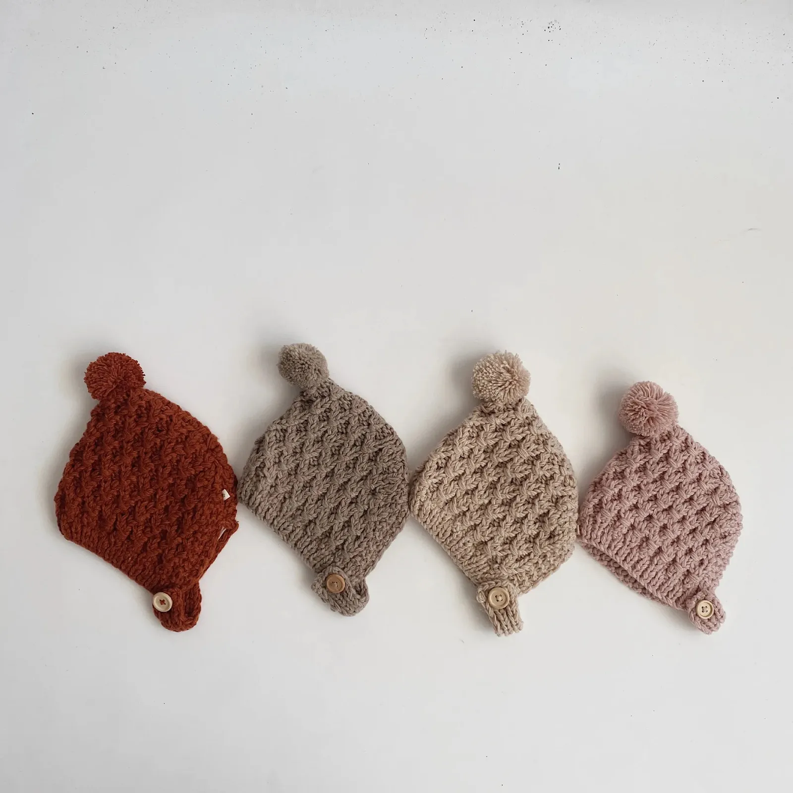 Caps Hats Korea Pom Baby Knit Hat Autumn Winter Kids Beanie Cap för Girls Boys Justerbart spädbarn Cap 231017