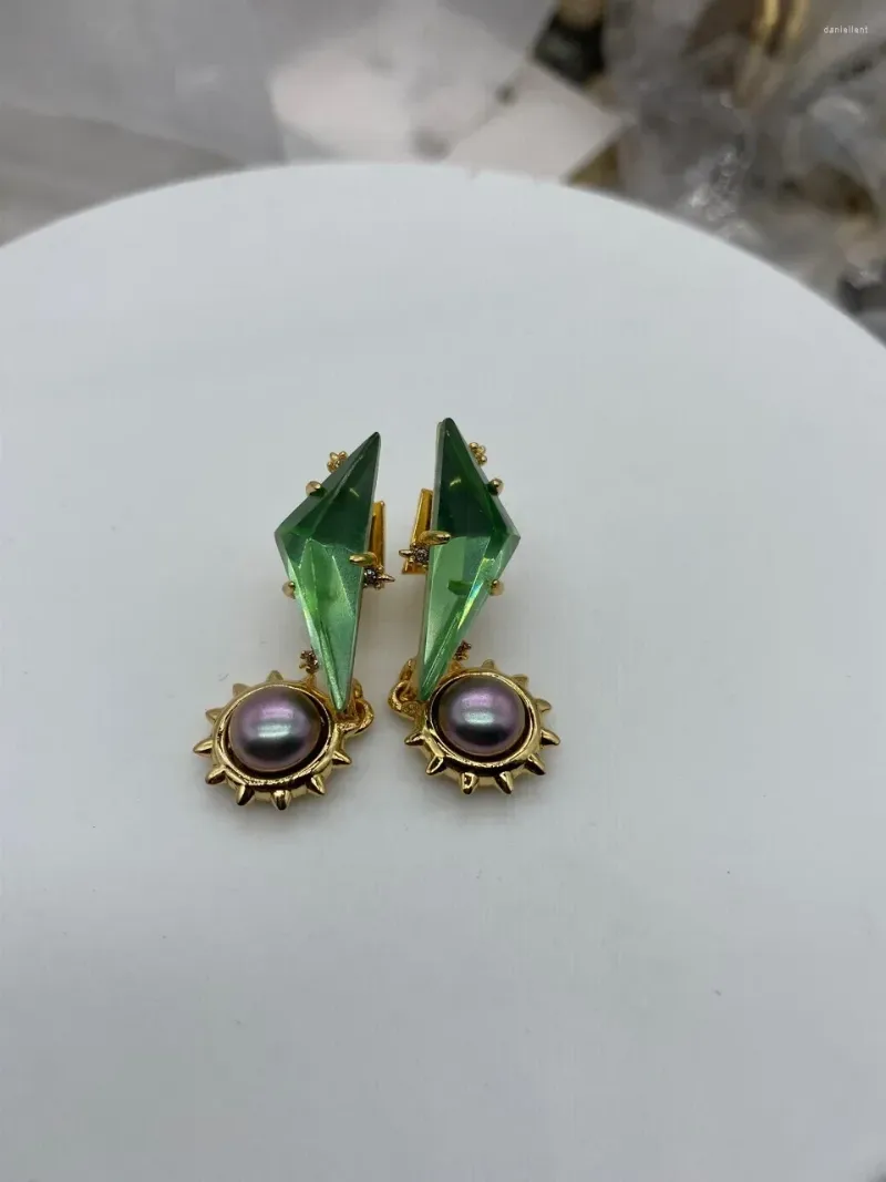 Stud Earrings Wholesale European And American Designers To Create Fashion Trend Leisure Green Stone Pearl Series