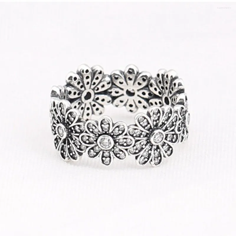 Bagues de cluster Authentique 925 Sterling Silver Sparkling Daisy Flower Bouquet Bague de mode pour femmes Cadeau DIY Bijoux