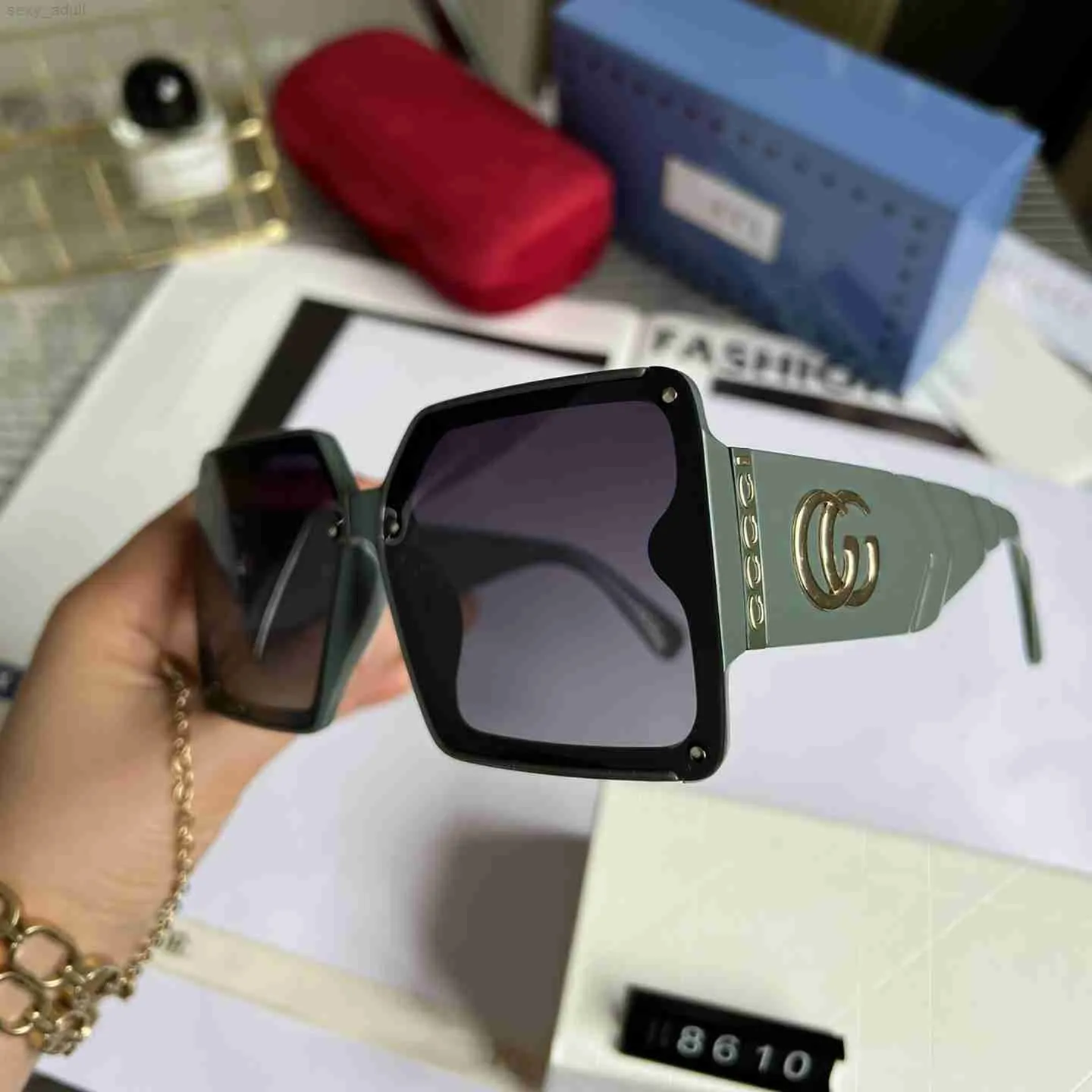 Okulary przeciwsłoneczne Projektant luksus dla kobiet plażowy filtr przeciwsłoneczny Zielona duża rama spolaryzowana zewnętrzna UV Protec