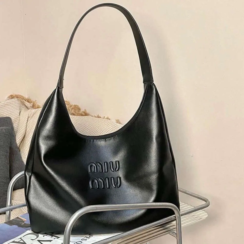希少★Irregular studs totebag★HTC DHgate.com:Designer bag Tote bags Womens Capacity Tote Bag