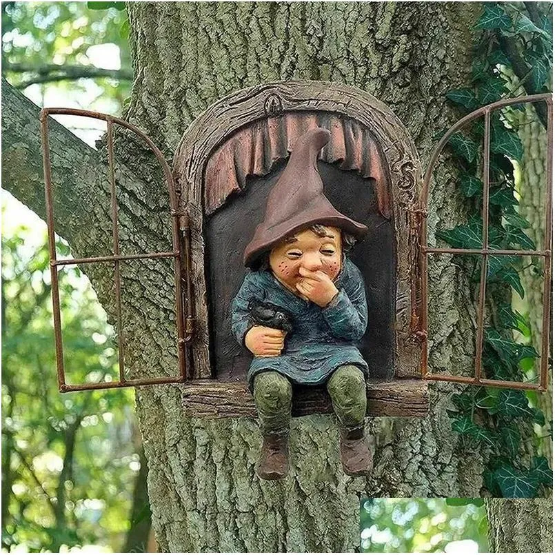 Decorazioni da giardino Statua nana Elfo che esce dall'albero Le sue miniature Decoracion Jardin Esterno Soprammobili Decorazione esterna 230721 D Dhpdk