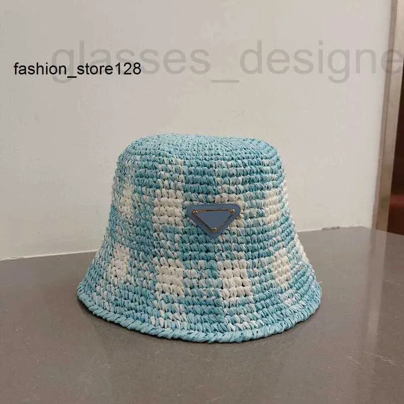 Wide Brim Hats Bucket Designer good Women Autumn Summer Candy Breathable hat Outdoor Vacation Travel Triangle Letter Print Straw Hand Knitted 8BUX