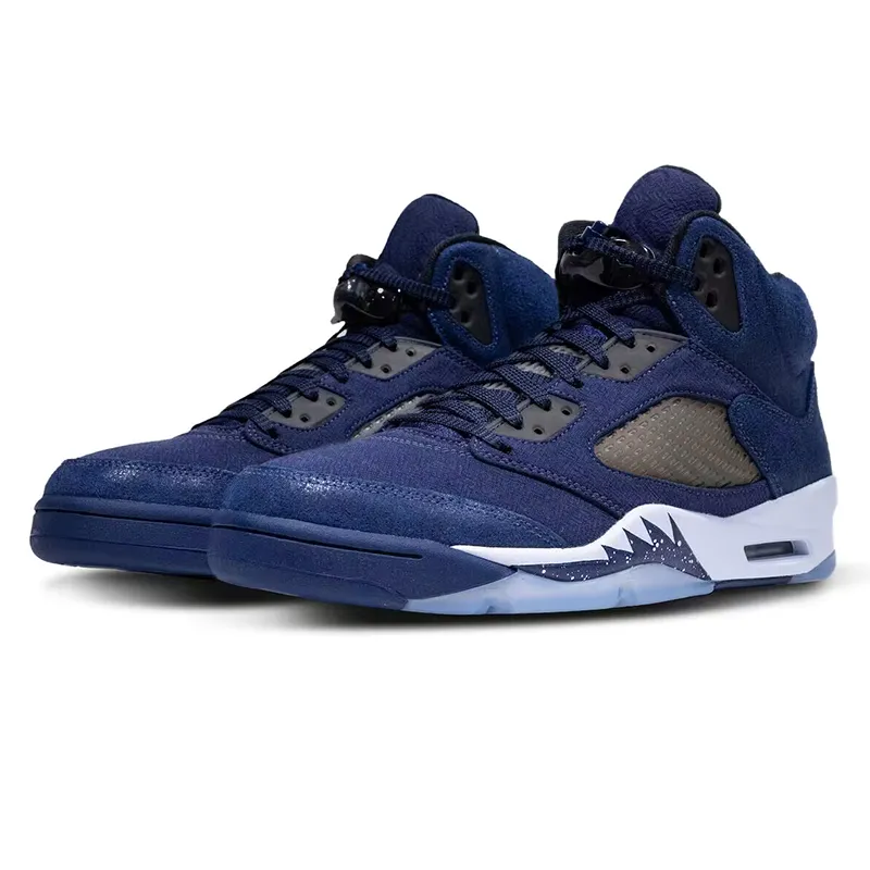 Navy cheap basketball shoes
