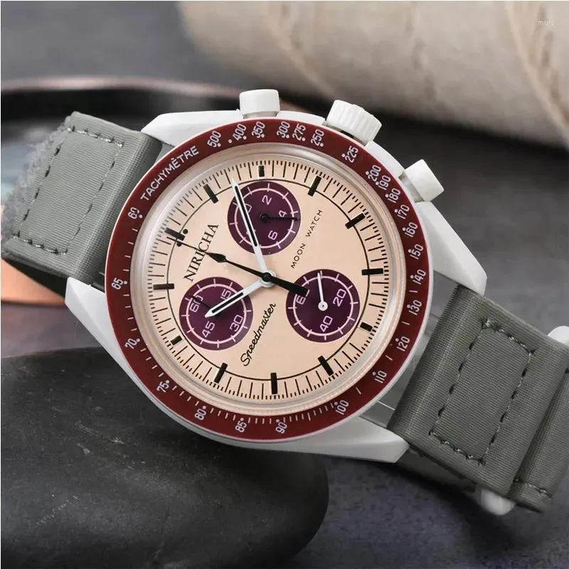 Wristwatches Custom Halloween Christmas Gifts Moon Watch 40mm Dial Plastic Case Canvas Strap Explore Earth Mars Neptune For Men Relog
