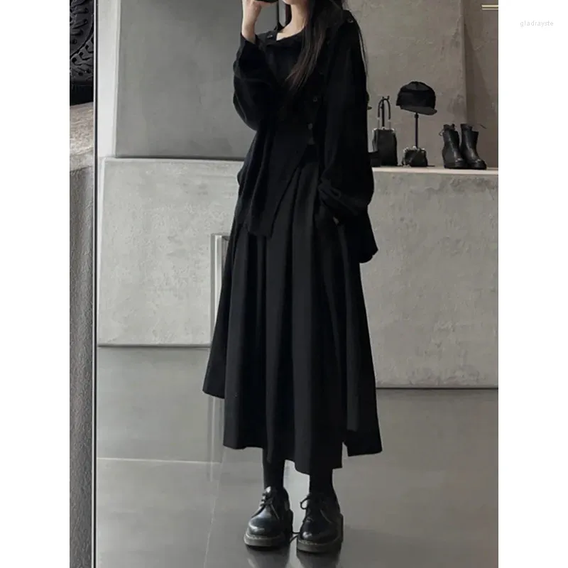Kvinnors byxor Solid Color Slim and Stylish Jing Spinning Wool Pleated Design High midje kjol för kvinnor