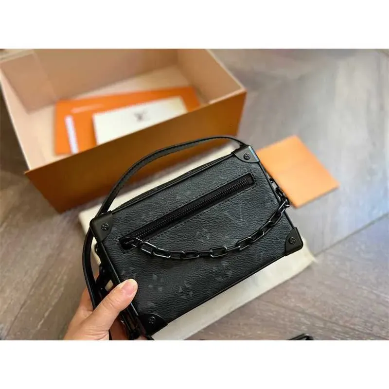 Bolso de diseñador Mujer Mini Tronco suave Totes cruzados Hombres Bolsos de hombro Monogramas Messenger Monedero Bolsa Legacy Cadena Manija Caja de embrague de lujo 2310192D