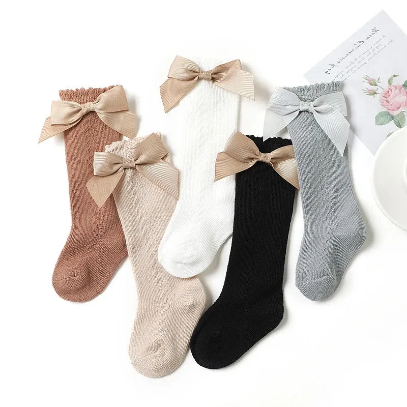 Kinder Socken 5 Pairslot Sommer Bogen Kinder Mädchen Knie Hohe Lange Socke Baumwolle Dünne Mesh Prinzessin Spanischen Stil Baby boden 231019