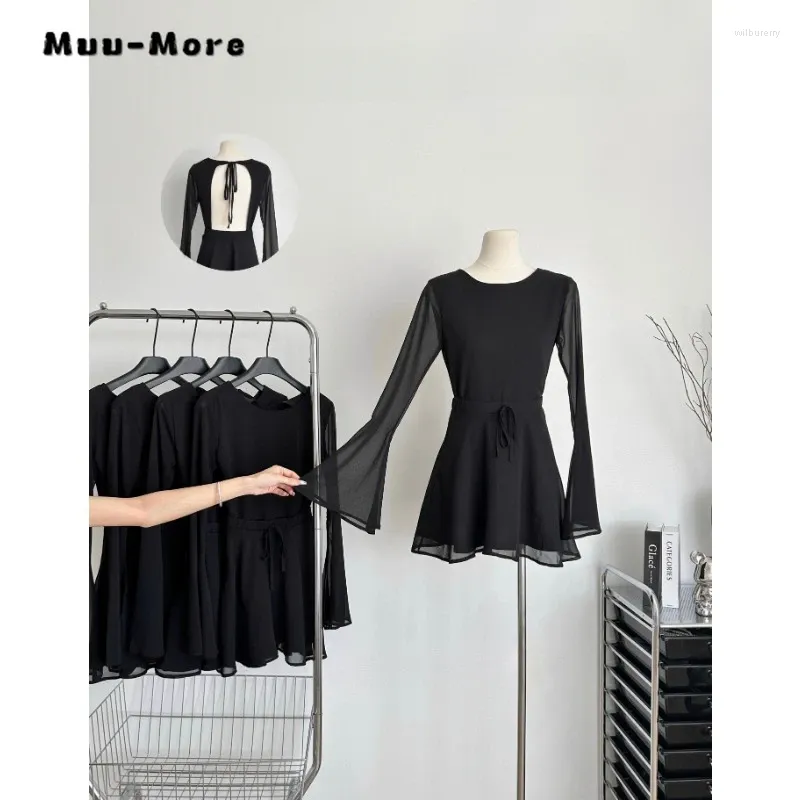 Casual Dresses 2023 Autumn Winter Sexig långärmad snörning Mid Women's Causal Solid Black Round Collar High midja A-line klänning