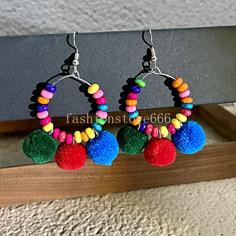 Nieuwe Mode Bohemen Trendy Lange Oorbellen Pompom Kleurrijke Houten Kralen Hoepel Oorbellen Ear Drop Sieraden Boho Gift Oorbellen