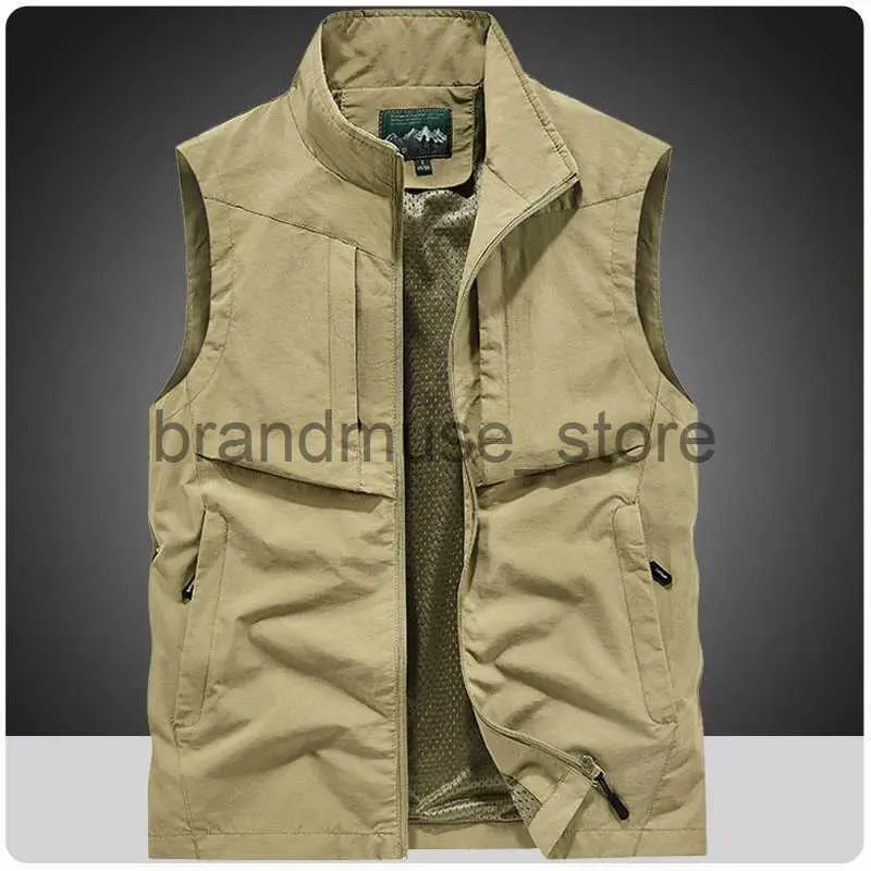 Men's Down Parkas Plus Size 7XL 8XL Mens Fishing Vest Outdoor Quick-Dry Hunting Travel Gym Jogging Running Sport Sleeveless Mesh Waistcoat Jacket J231019