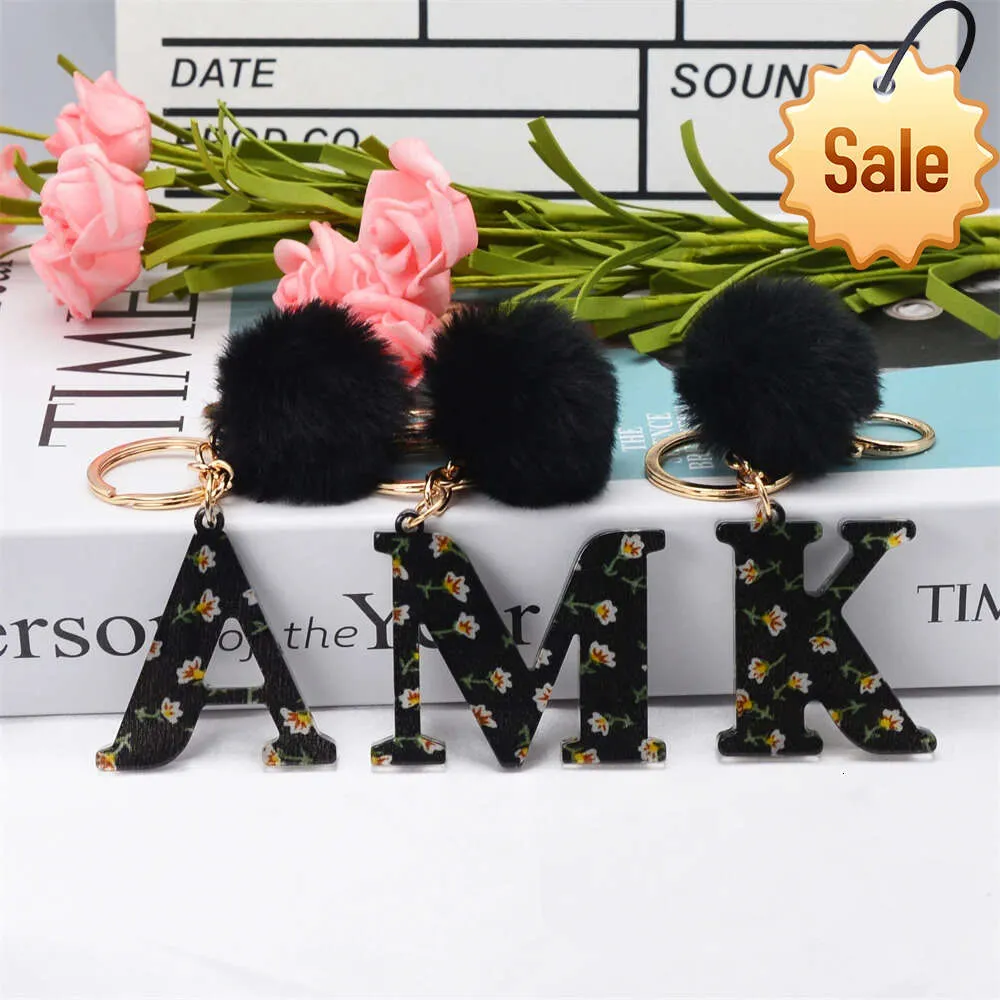 Porte-clés en acrylique noir fleur A-z, lettre imprimée rétro, mode pendentif à breloque, ornements mignon boule de cheveux, sac de voiture, porte-clés Alphabet