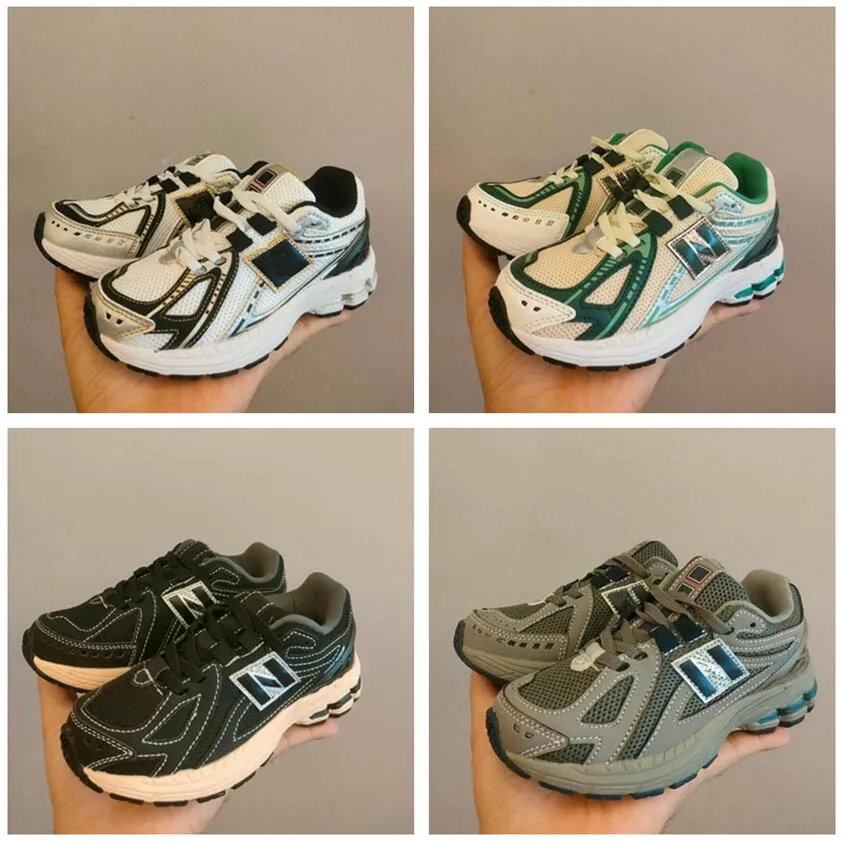 Basket Enfant - Chaussure de Sport - Garçon et Fille - Respirant - Running  - Gris