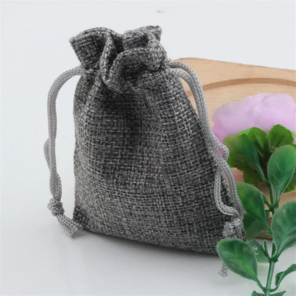 50st Gray Linen Fabric DrawString Påsar godis smycken gåva påsar säckväv gåva jute väskor 7x9cm 10x14cm 13x18cm 15x20cm247p