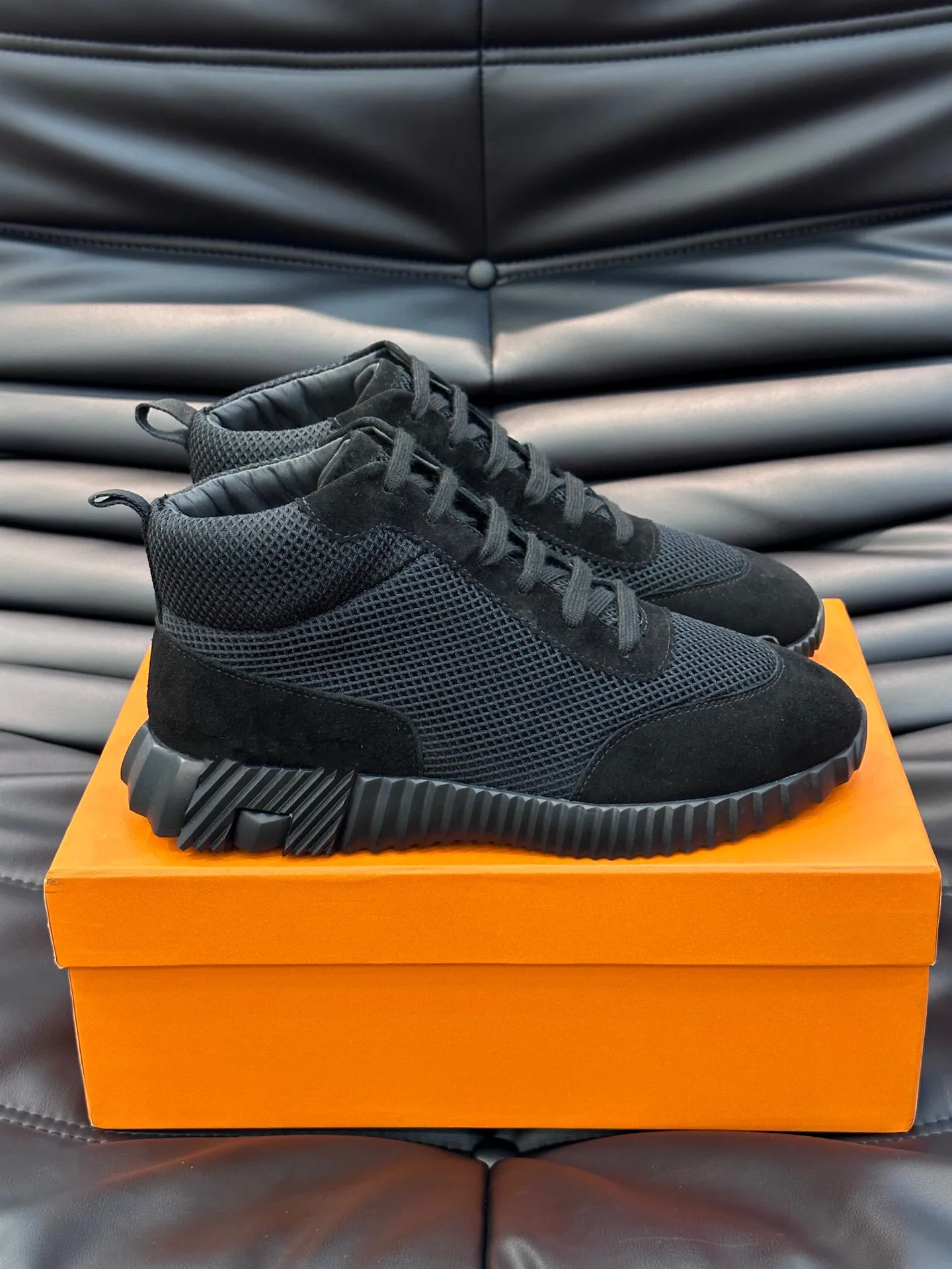 Mens Luxury Calfskin Suede Bouncing Allbirds Sneakers With Light Sole