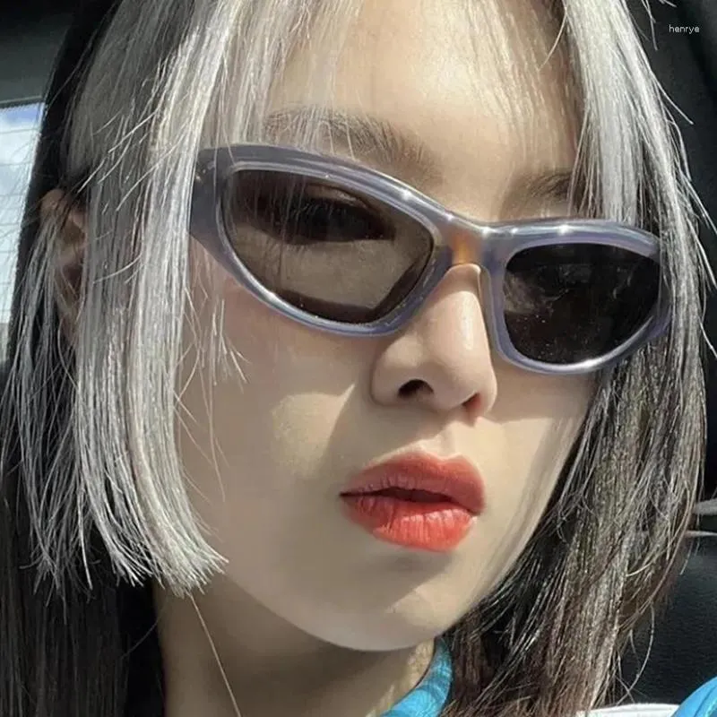 Solglasögon Soei Luxury Punk Sports Women Brand Designer Y2K Mirror Goggle Vintage Men Cat Eye Sun Glasses Shades UV400
