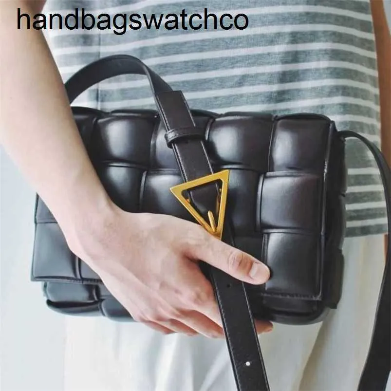 Diseñador Bolsos cruzados Cassette BottegassVenetas Cuero de vaca Diseñador de cuero tejido esponja bebé almohada moda un hombro diagonal cruz pequeña