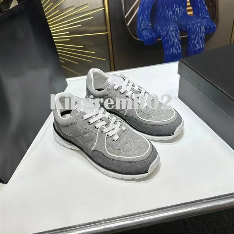 Vintage Suede Reflective Sneakers With Platform And Luxury Leather For