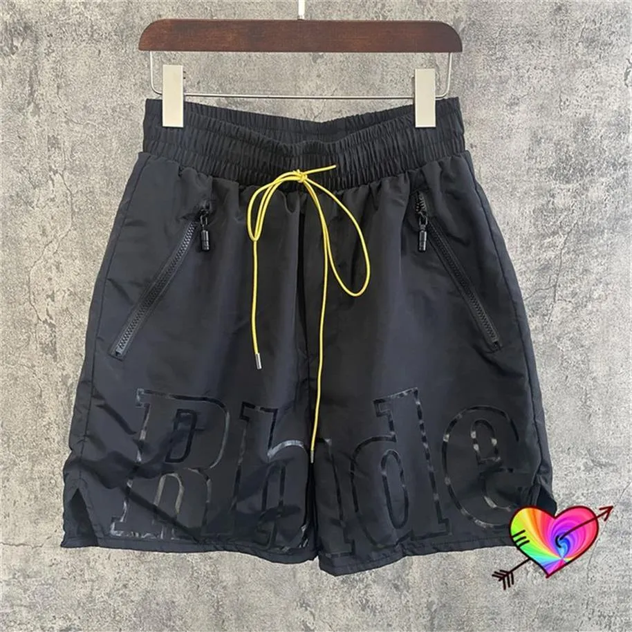 2023 Schwarze Shorts für Herren und Damen, 1 Reißverschluss, gelber Kordelzug, große Grafik, Mesh-Nylon-Reithose255f