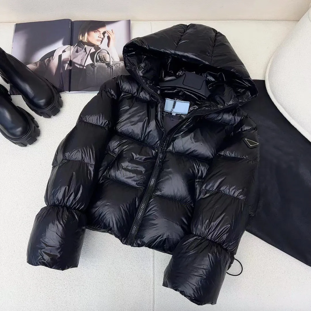 Femmes Down Designer Parkas courte moto à capuche pain coton veste hiver chaud manteau noir marron vêtements pour femmes S-L