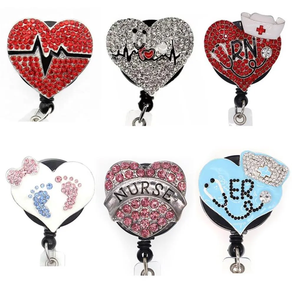 Porte-clés en forme de cœur en cristal strass, porte-Badge d'identification d'infirmière pour femme, carte Yoyo, bobines rétractables pour accessoires 2487