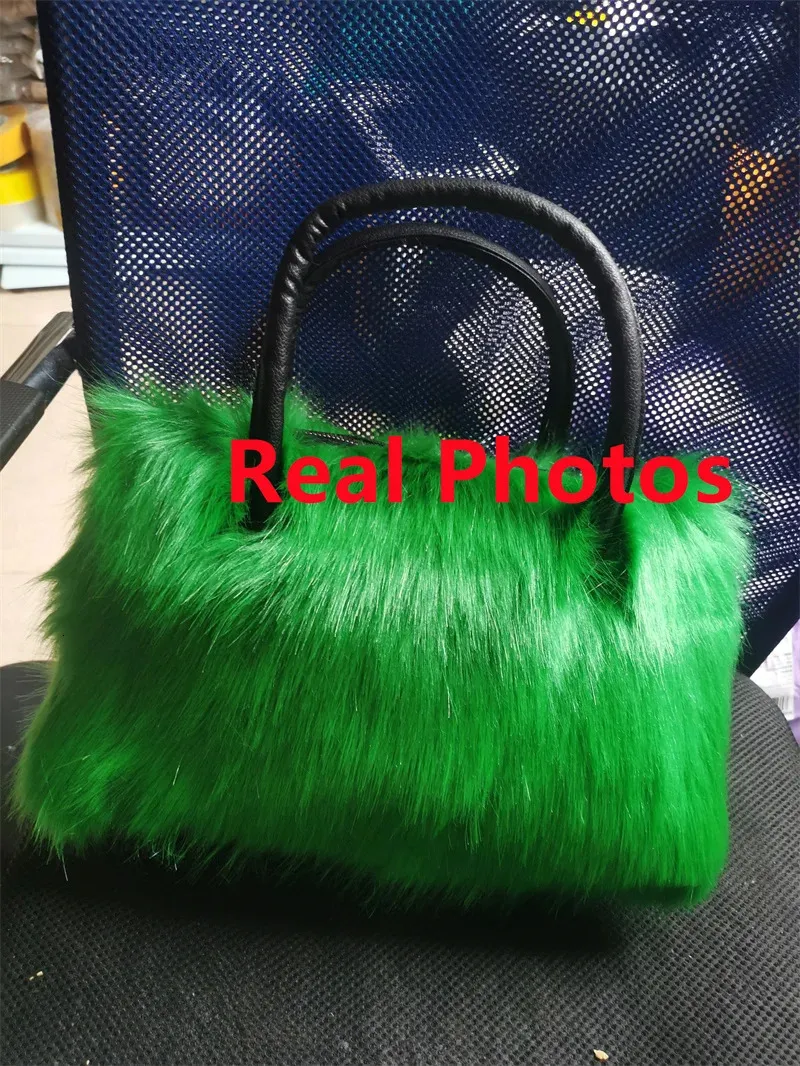 Multi Function Fuzzy Handbag In GREEN | ZAFUL 2024