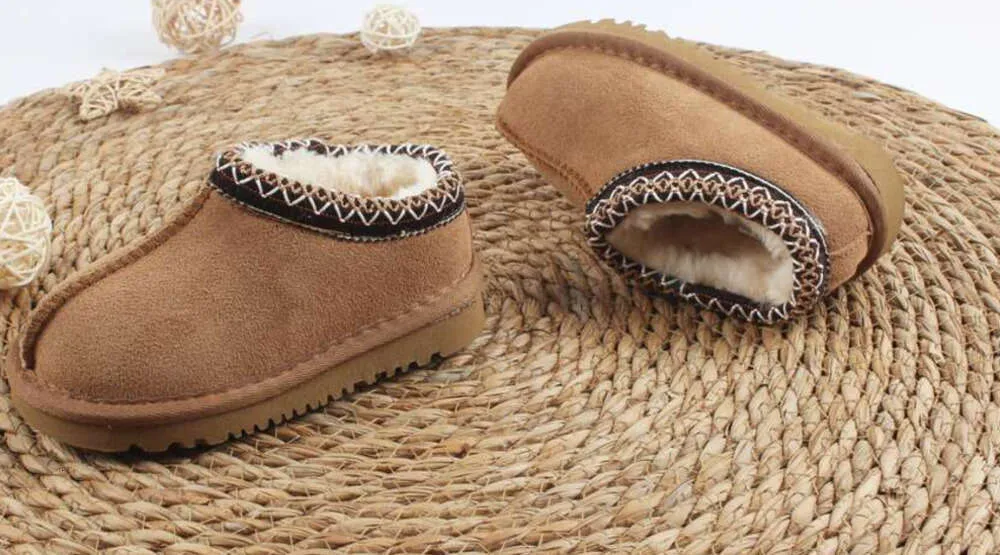 Peuter Tasman Ii Slippers Kinderen Tazz Baby Schoenen Chesut Bont Slippers Schapenvacht Shearling Classic Ultra Mini Boot Winter Muiltjes Wol0086551