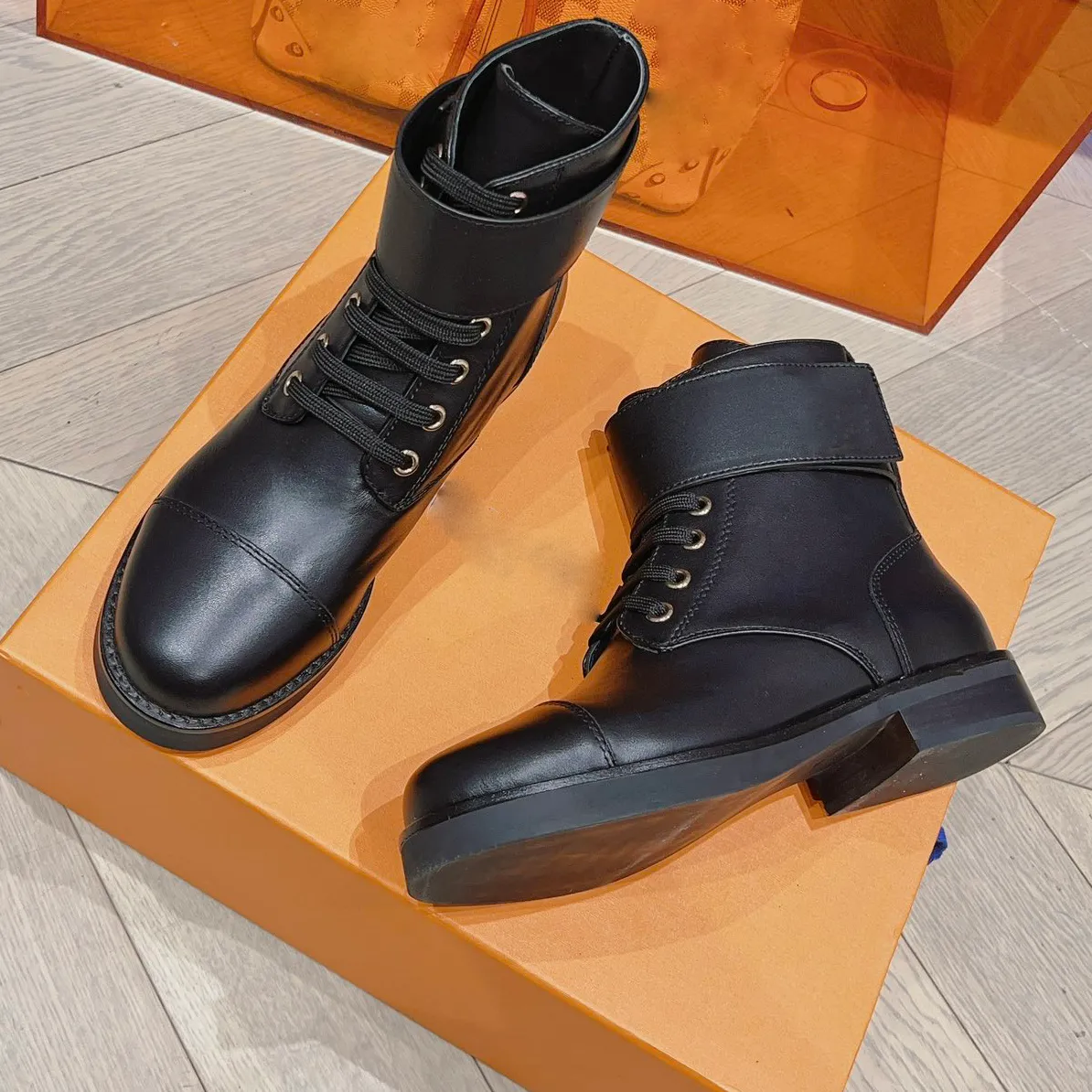 Casual Ankle Boots Famous Designers Shoes Top Quality Full Grain