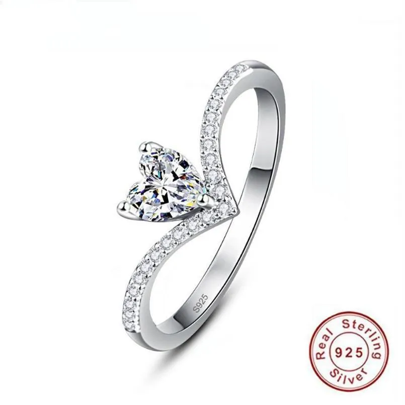Cluster Ringen Zoete Romantiek Hartvormige Zirkoon 925 Zilveren Ring Voor Gif Elegante Vrouwen Bruiloft Verloving Verjaardag Jewelry1290O
