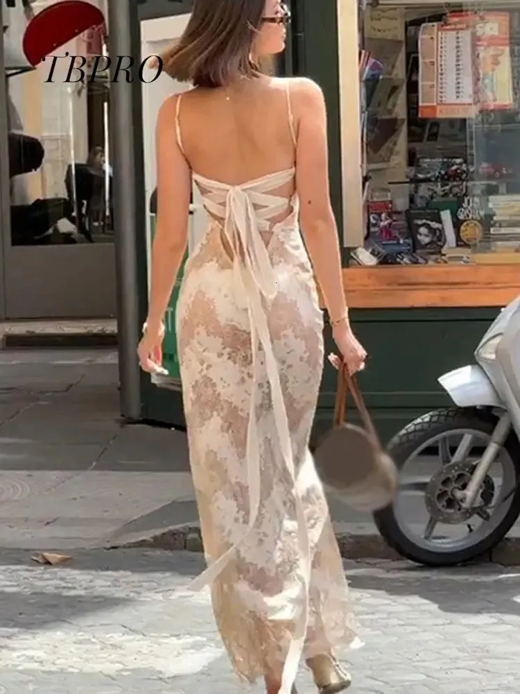 Abiti casual di base Sexy Back Lace Up Backless Long Print Dres 's Fashion Elegante Slim Vestidos Holiday Party Club Spaghetti Strap Robes 2023 231020